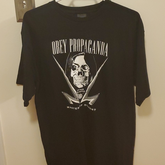 Obey Other - NWOT Obey Propaganda T-shirt